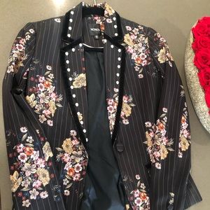 Multi-pattern blazer